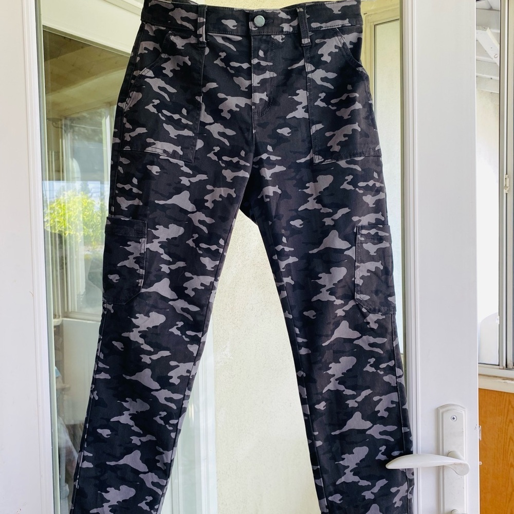 Banana Republic Camo Cargo Pants Size 6 Stretch Slim Ankle Utility